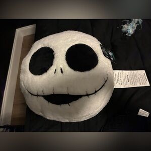 NIGHTMARE BEFORE CHRISTMAS PILLOW 💥BRAND NEW💥 TAGS ATTACHED 💀 12x12 inch